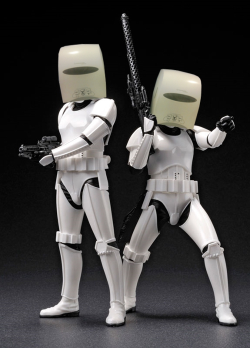 on_m_observe_stormtrooper